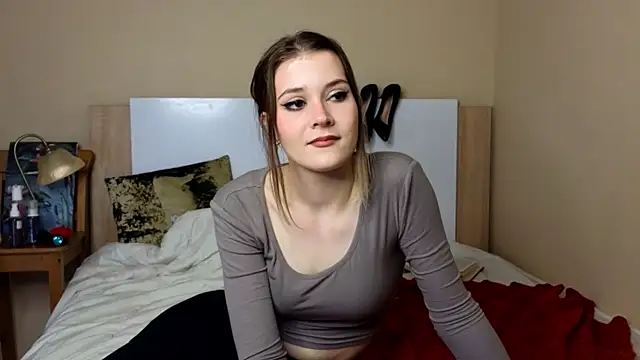 SusyGlines online show from 12.14.25