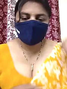 Snapshot of Indian_Telugu_Indhu chatting on 12.14.25 Indian Telugu Indhu online show from 12.14.25