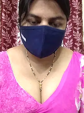 Snapshot of Indian_Telugu_Indhu chatting on 12.17.25 Indian Telugu Indhu online show from 12.17.25