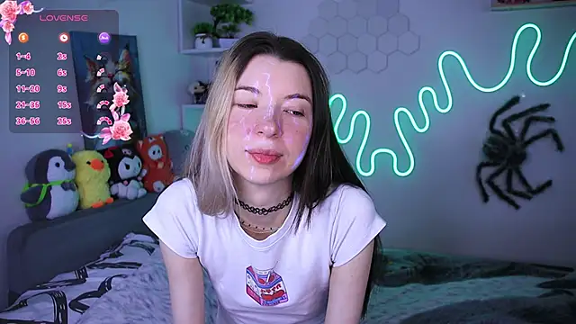 Emmie shy online show from 03.04.26