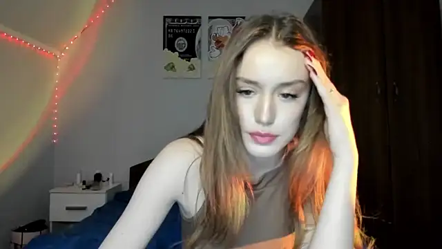 tinyglow online show from 12.17.25