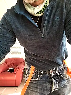 platone09 online show from 11.12.25