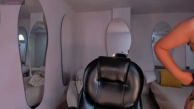 SophieLanne online show from 03.08.26