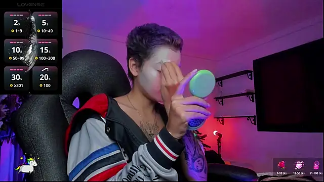 Anny Kiitty online show from 12.23.25