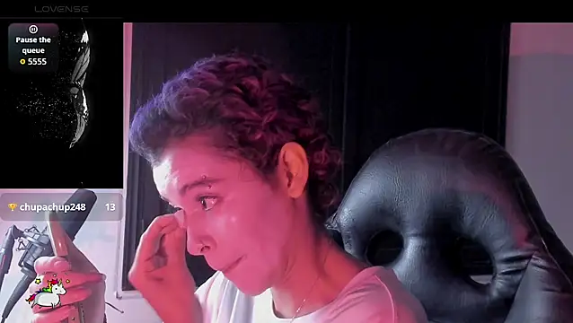 Anny Kiitty online show from 02.18.26