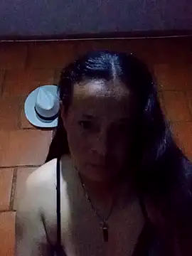 Snapshot of Deblin912 chatting on 11.15.25 Deblin912 online show from 11.15.25