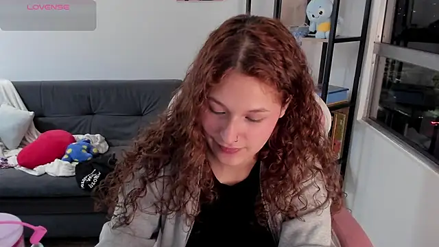 Snapshot of iam_Nikki chatting on 04.15.26 iam Nikki online show from 04.15.26