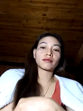 Snapshot of _Su-Su_ chatting on 12.05.25 Su-Su online show from 12.05.25