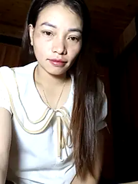 Snapshot of _Su-Su_ chatting on 12.14.25 Su-Su online show from 12.14.25