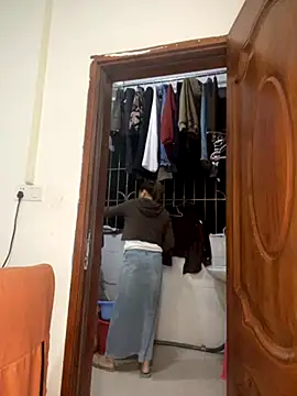 yiyi0316 online show from 11.30.25