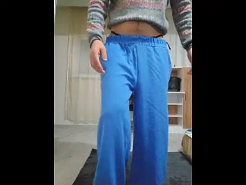 Snapshot of Lukemo chatting on 11.17.25 Lukemo online show from 11.17.25