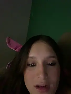 Snapshot of grachi_322 chatting on 11.16.25 grachi 322 online show from 11.16.25