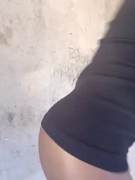 Snapshot of honeypot224 chatting on 11.25.25 honeypot224 online show from 11.25.25