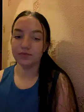 Snapshot of DianasLovex chatting on 11.26.25 DianasLovex online show from 11.26.25