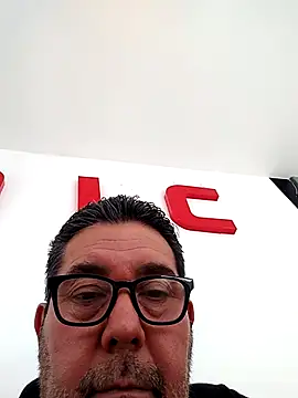 Snapshot of 1joseluis1 chatting on 11.17.25 1joseluis1 online show from 11.17.25