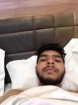 Snapshot of DesiAnita3693 chatting on 11.17.25 DesiAnita3693 online show from 11.17.25