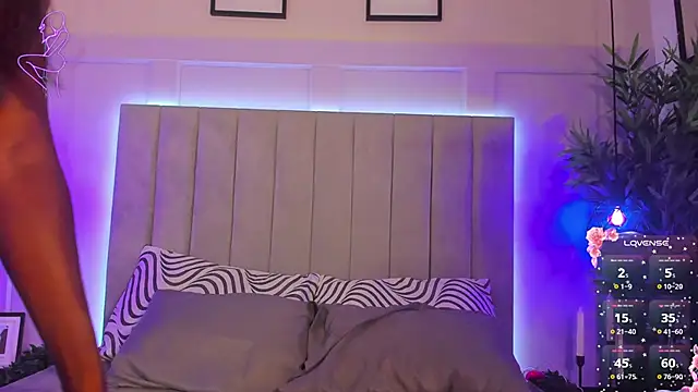 CandyVega  online show from 12.04.25