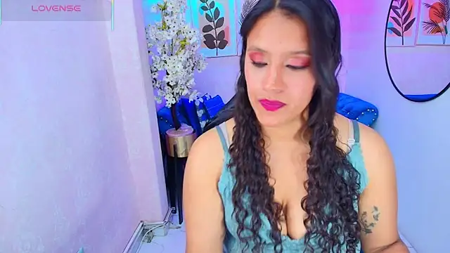 Lili rousx online show from 11.28.25