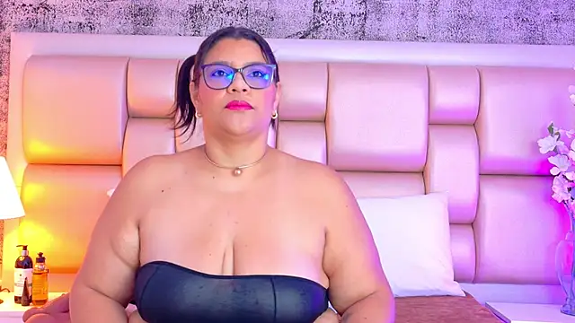 SelennaCooper online show from 03.12.26