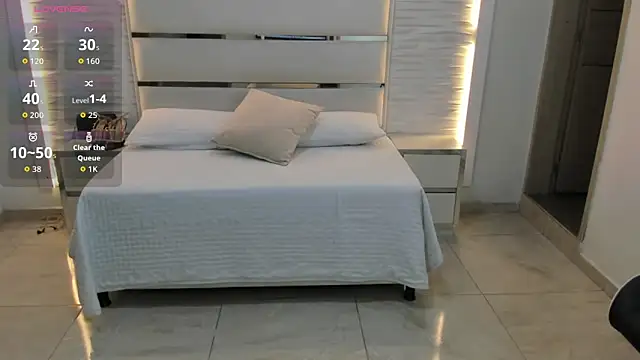 Snapshot of Tahira_bakir chatting on 01.18.26 Tahira bakir online show from 01.18.26