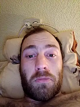 Snapshot of Tom1630 chatting on 11.16.25 Tom1630 online show from 11.16.25