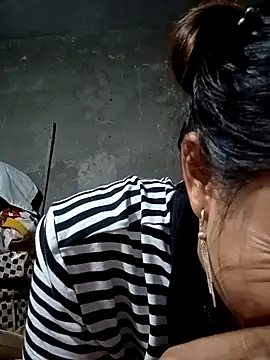 mon1-day online show from 12.17.25