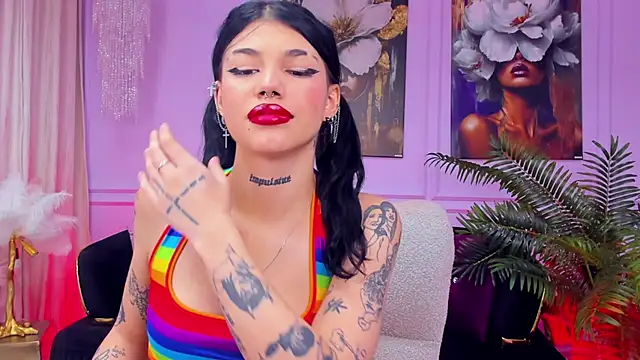 YasminWild online show from 12.02.25