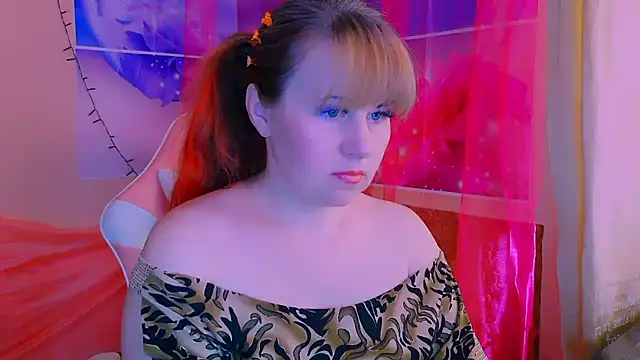 BESTLOLA online show from 03.10.26