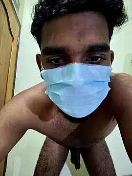 Snapshot of Yournextdoorboy chatting on 12.04.25 Yournextdoorboy online show from 12.04.25