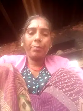 Snapshot of Xx_savita chatting on 11.22.25 Xx savita online show from 11.22.25