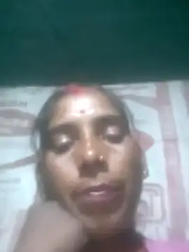 Snapshot of Xx_savita chatting on 11.24.25 Xx savita online show from 11.24.25