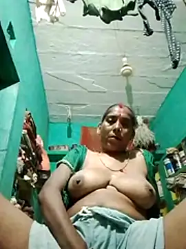 Snapshot of Xx_savita chatting on 06.30.26 Xx savita online show from 06.30.26