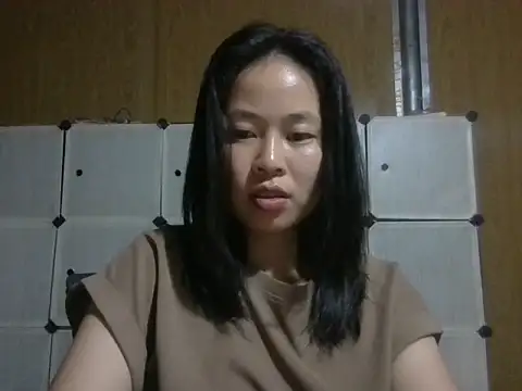 Snapshot of Cat-meow chatting on 06.17.26 Cat-meow online show from 06.17.26
