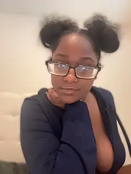 kaywest online show from 04.24.26