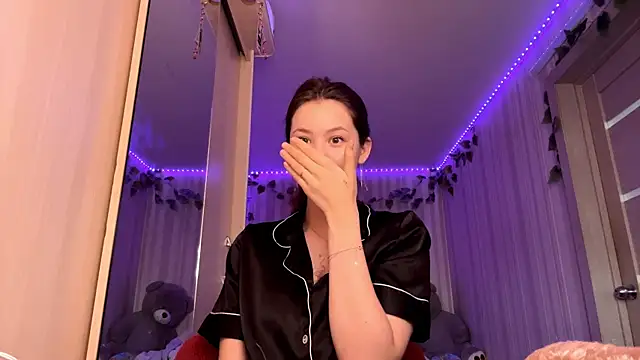 Snapshot of CutieSlim chatting on 01.09.26 CutieSlim online show from 01.09.26