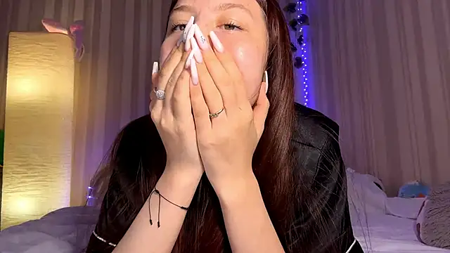 Snapshot of CutieSlim chatting on 02.09.26 CutieSlim online show from 02.09.26