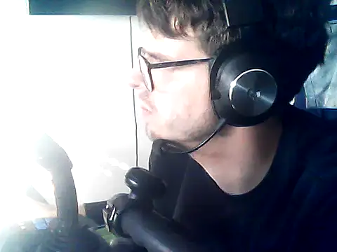 Snapshot of DesertedMonoxide chatting on 05.12.26 DesertedMonoxide online show from 05.12.26