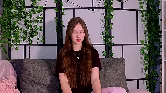 MelvinaEbner online show from 02.22.26