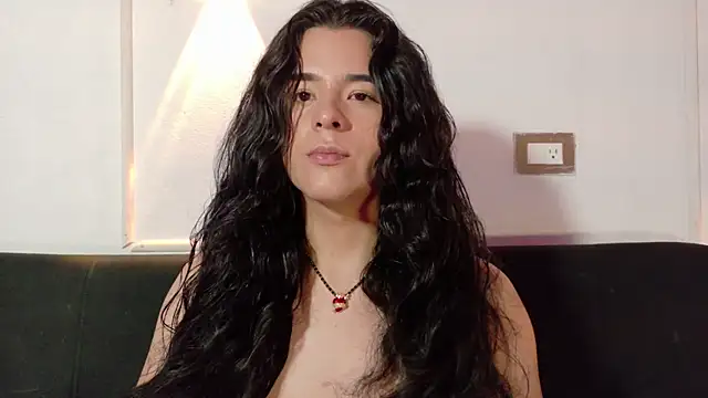 Snapshot of Angel-umbra chatting on 04.19.26 Angel-umbra online show from 04.19.26