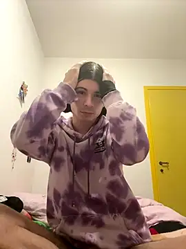 Snapshot of jessyslay chatting on 11.16.25 jessyslay online show from 11.16.25