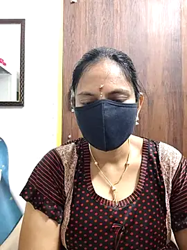 Queen-Neha online show from 02.25.26