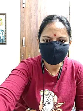 Queen-Neha online show from 04.07.26