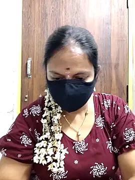 Queen-Neha online show from 04.11.26