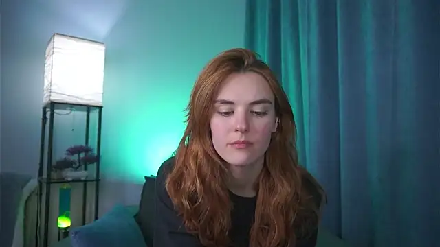 foxy cute4you online show from 03.04.26