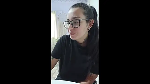 Snapshot of StarNinf4 chatting on 04.08.26 StarNinf4 online show from 04.08.26