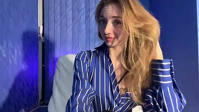 Jolienne online show from 11.25.25