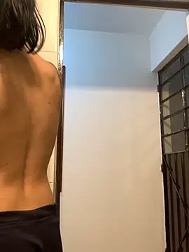 Dannii- online show from 05.17.26
