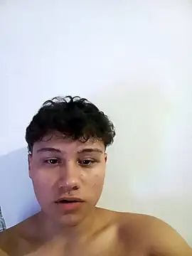 esteban rios  online show from 11.28.25