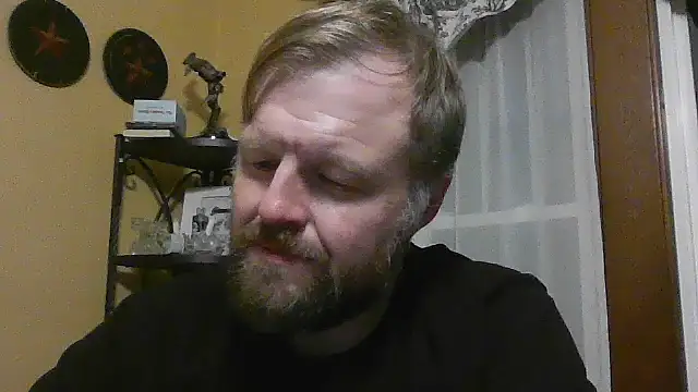 Snapshot of TheOneDonShaun chatting on 02.14.26 TheOneDonShaun online show from 02.14.26