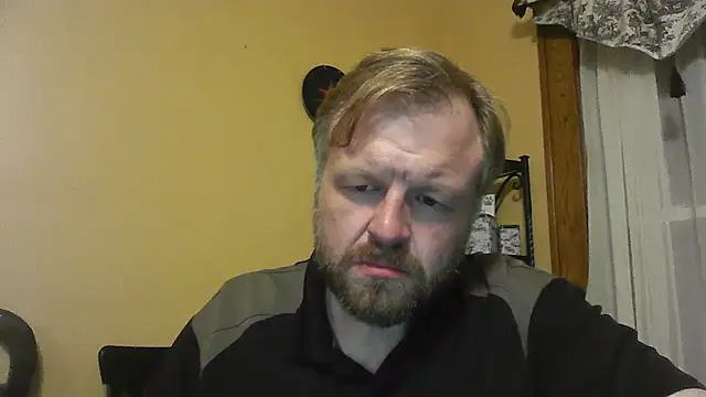 Snapshot of TheOneDonShaun chatting on 02.28.26 TheOneDonShaun online show from 02.28.26